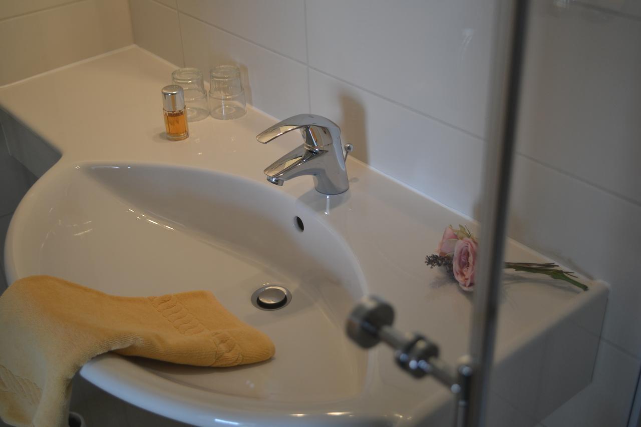 Hotel-Gasthof Rotes Ross Markt Einersheim Εξωτερικό φωτογραφία