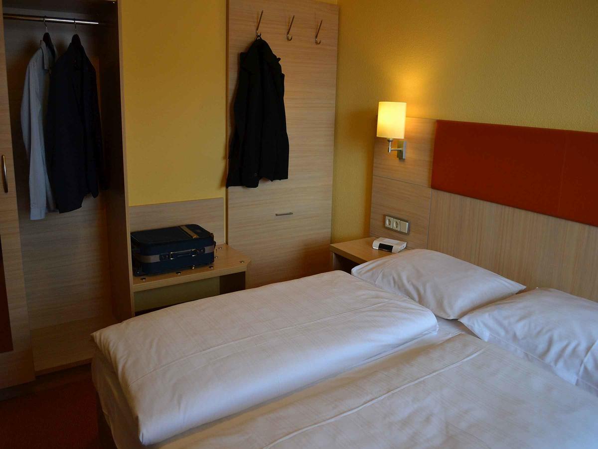 Hotel-Gasthof Rotes Ross Markt Einersheim Εξωτερικό φωτογραφία