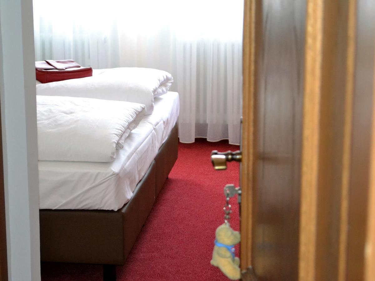 Hotel-Gasthof Rotes Ross Markt Einersheim Εξωτερικό φωτογραφία